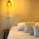 Felix - 3*