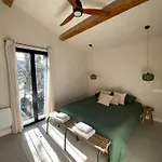 Felix - 3* Neffies